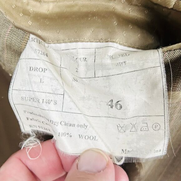 Mantoni 46L Suit 36x31 Pleated Beige Striped 100% Wool Four Button Lined - Picture 4 of 12